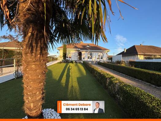 Maison de plain-pied à vendre 179 000 € 6 pièces 5 chambres 111 m² 774 m² de terrain Saint-Jean-de-Thouars 79100