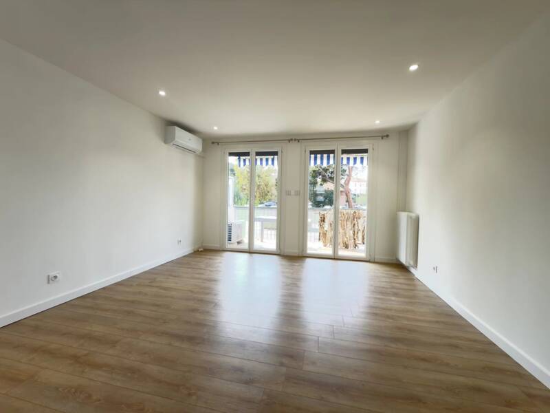 Maison à louer, 43m², JUAN LES PINS