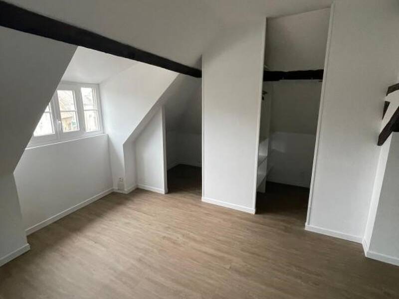 Maison à louer, 45m², COSNE COURS SUR LOIRE