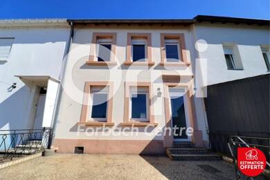 Maison de ville à vendre 99 000 € 4 pièces 3 chambres 90 m² 118 m² de terrain Houvergarten-Centre Ville Creutzwald 57150