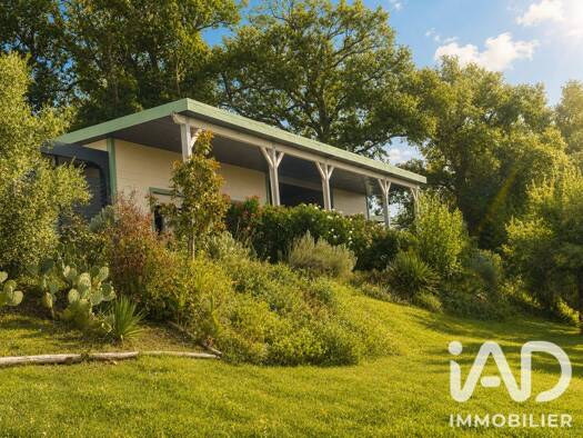 Maison de plain-pied à vendre 435 000 € 7 pièces 2 chambres 144 m² 6 375 m² de terrain Mouleydier 24520