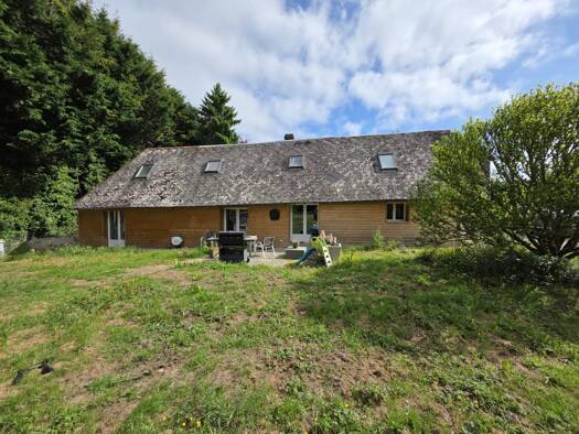 Maison à vendre 148 500 € 2 pièces 1 chambre 69 m² 2 000 m² de terrain Bernay 27300