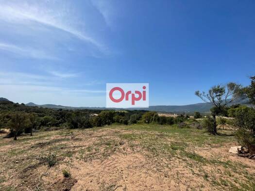 Terrain constructible à vendre 1 150 000 € 54 817 m² de terrain Figari 20114
