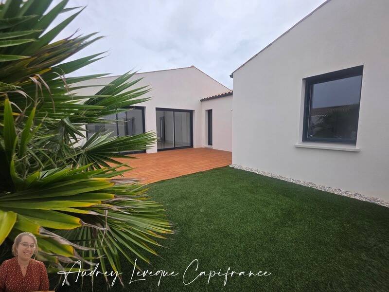 Maison à vendre, 110m², SURGERES