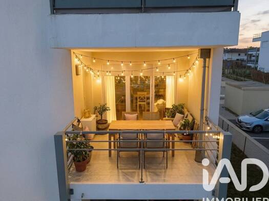 Appartement à vendre 424 000 € 3 pièces 2 chambres 73 m² Étage 1/2 Ségny 01170