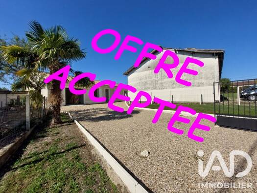 Maison de plain-pied à vendre 159 900 € 5 pièces 4 chambres 110 m² 562 m² de terrain Gensac 33890