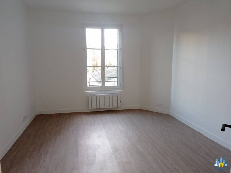 Maison à louer, 26m², COURBEVOIE