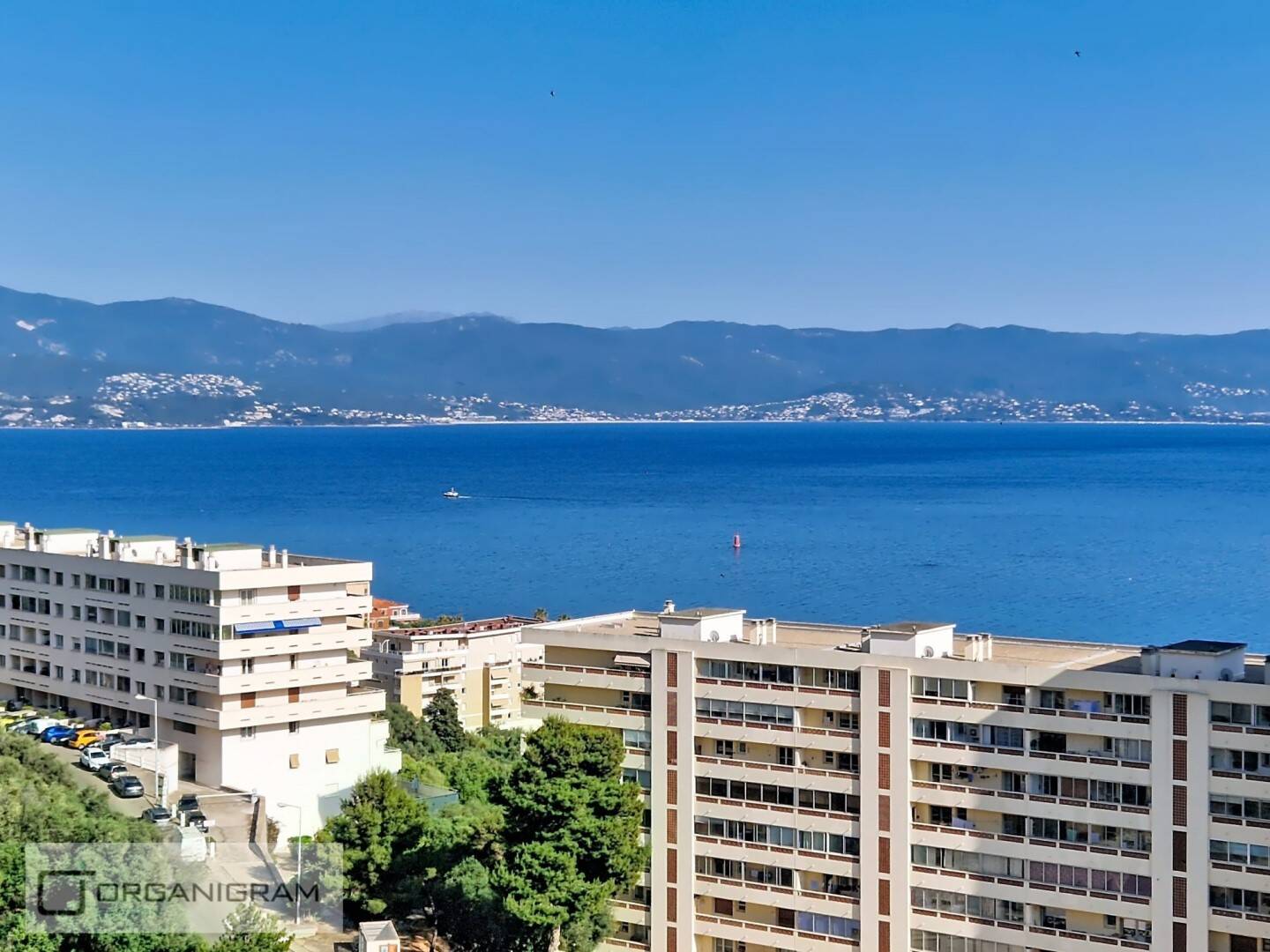 Maison à louer, 77m², AJACCIO