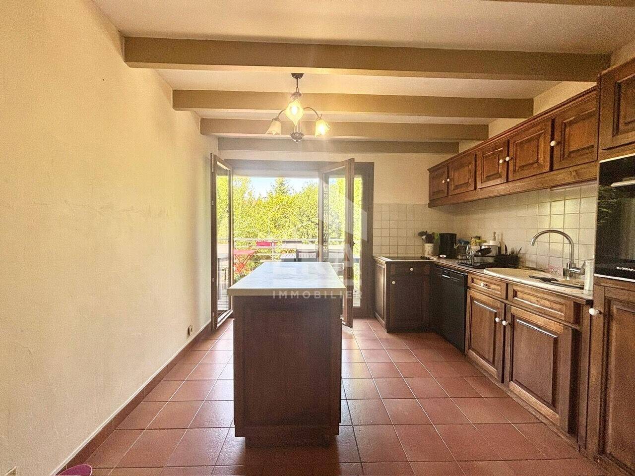 Maison à vendre, 202m², COMBS LA VILLE