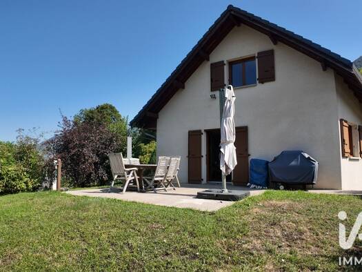 Maison à vendre 569 000 € 5 pièces 4 chambres 182 m² 740 m² de terrain Challes-les-Eaux 73190