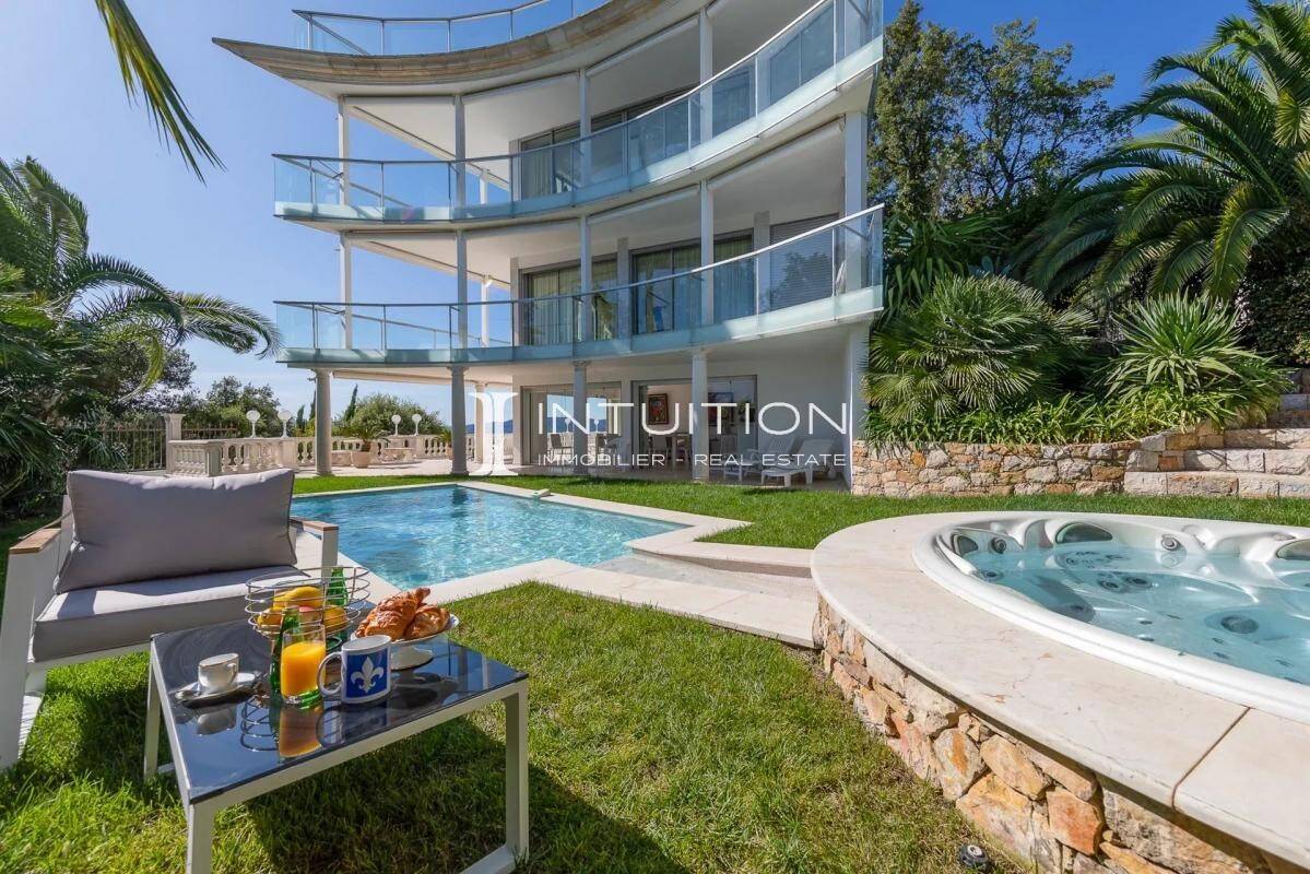 Maison à vendre, 320m², CANNES