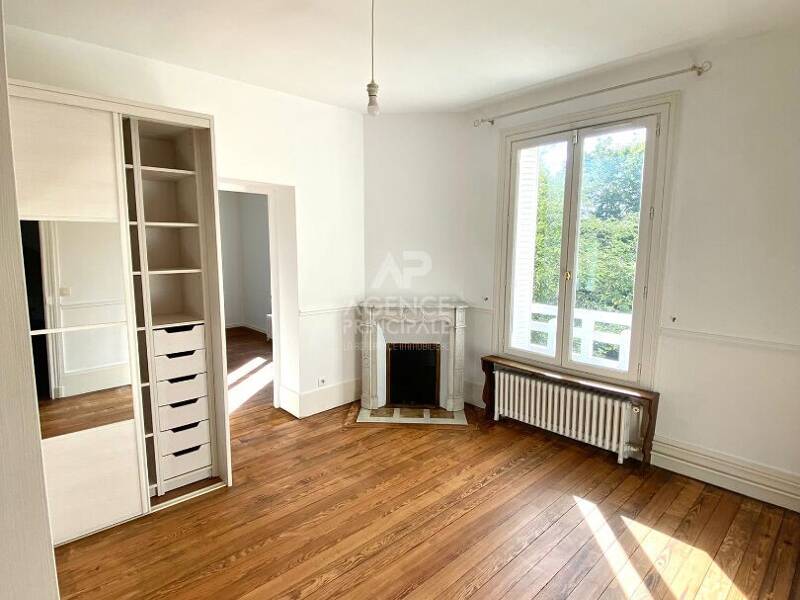 Maison à louer, 223m², FOURQUEUX