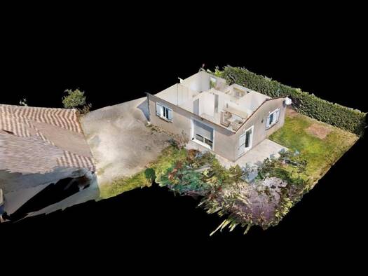 Maison de plain-pied à louer 881 € 4 pièces 3 chambres 71 m² 200 m² de terrain Ruoms 07120