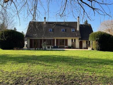 Maison à vendre 386 500 € 8 pièces 5 chambres 155 m² 2 488 m² de terrain Anet 28260