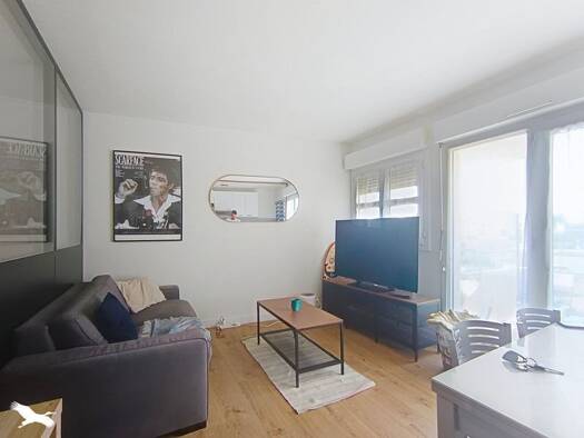 Appartement à vendre 160 000 € 1 pièce 32 m² RDC/2 Le Monteil-Paul Montagne Pessac 33600