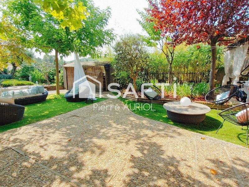 Maison à vendre, 176m², LA BASTIDE DES JOURDANS