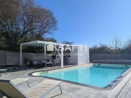 Villa à vendre 960 000 € 9 pièces 5 chambres 264 m² 2 368 m² de terrain Les Coteaux Ramonville-Saint-Agne 31520