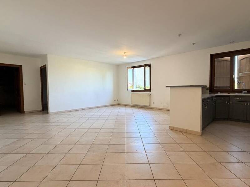 Maison à louer, 123m², LA TOUR DE SALVAGNY