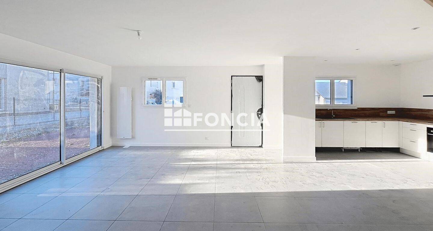 Maison à vendre, 144m², FONTAINE ETOUPEFOUR