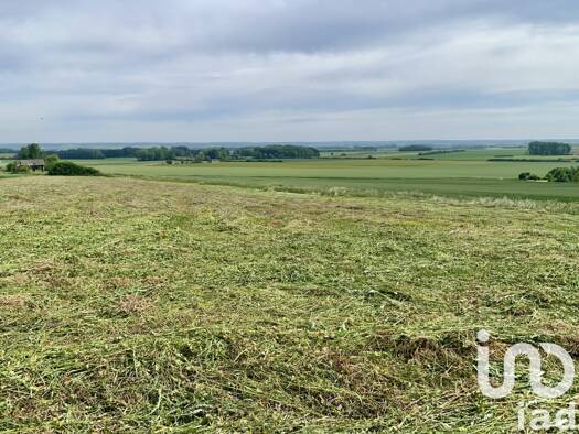 Terrain constructible à vendre 51 500 € 1 052 m² de terrain Bertoncourt 08300