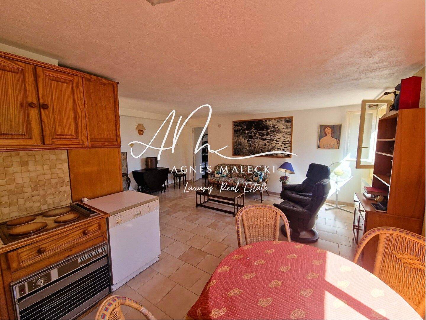 Maison à vendre, 140m², RAYOL CANADEL SUR MER
