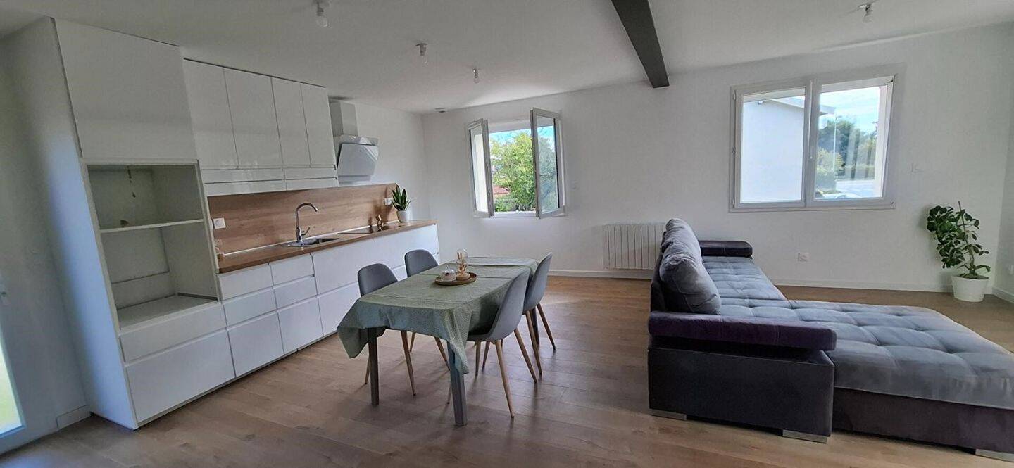 Maison à vendre, 115m², SAINT ETIENNE DU BOIS