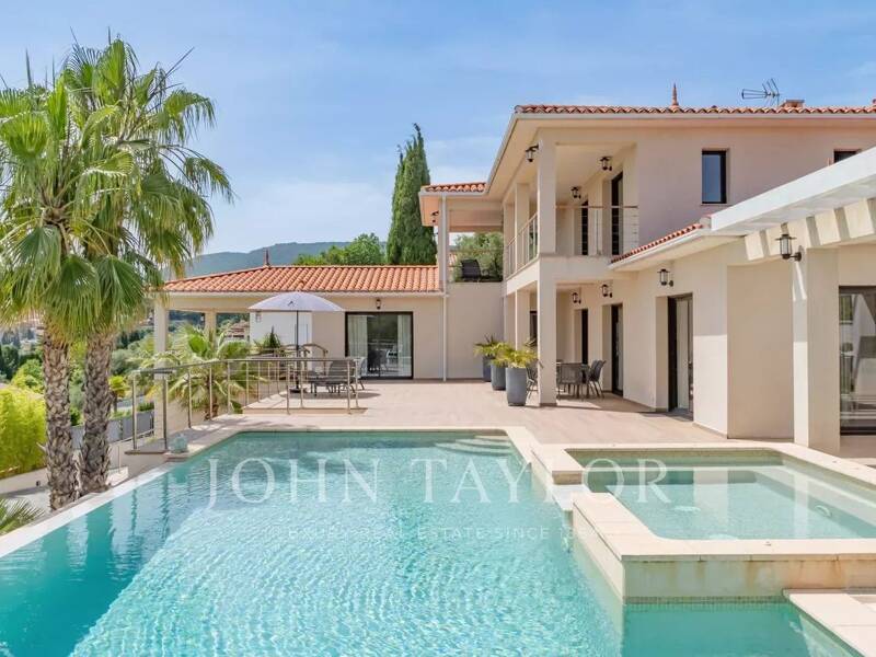 Maison à vendre, 281m², CHATEAUNEUF DE GRASSE