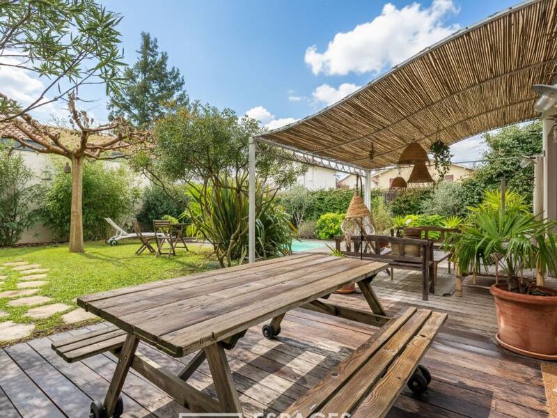 Maison à vendre, 190m², TASSIN LA DEMI LUNE