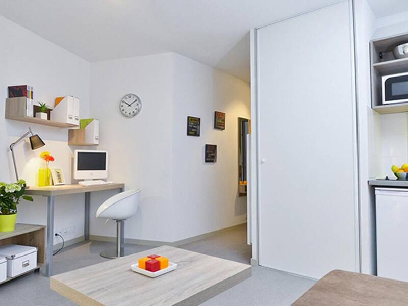 Maison à louer, 21m², LYON 9E