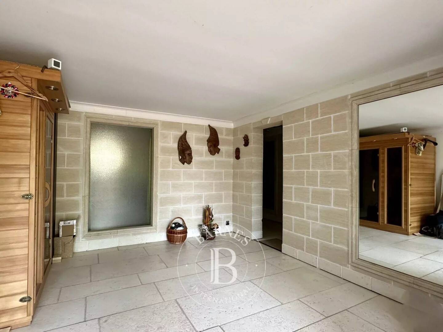 Maison à vendre, 350m², COURCOURONNES