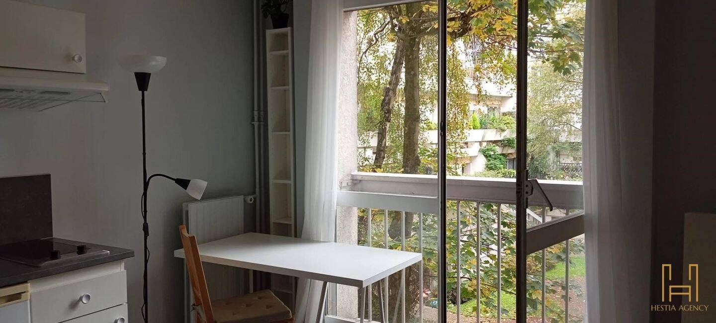 Maison à louer, 17m², VERSAILLES