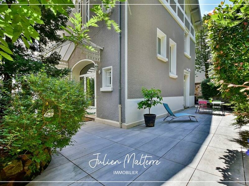 Maison à vendre, 211m², SAINT ETIENNE