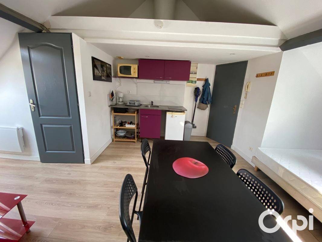 Maison à louer, 21m², CALAIS