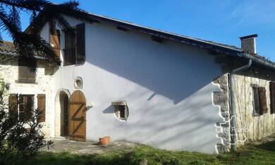 Maison à vendre 555 000 € 11 pièces 7 chambres 387 m² 2 550 m² de terrain Saint-Étienne-d'Orthe 40300