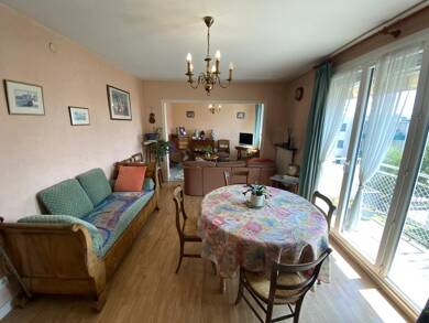 Appartement à vendre 160 000 € 4 pièces 3 chambres 85 m² 2ème étage Chaprais - Cras Besançon 25000