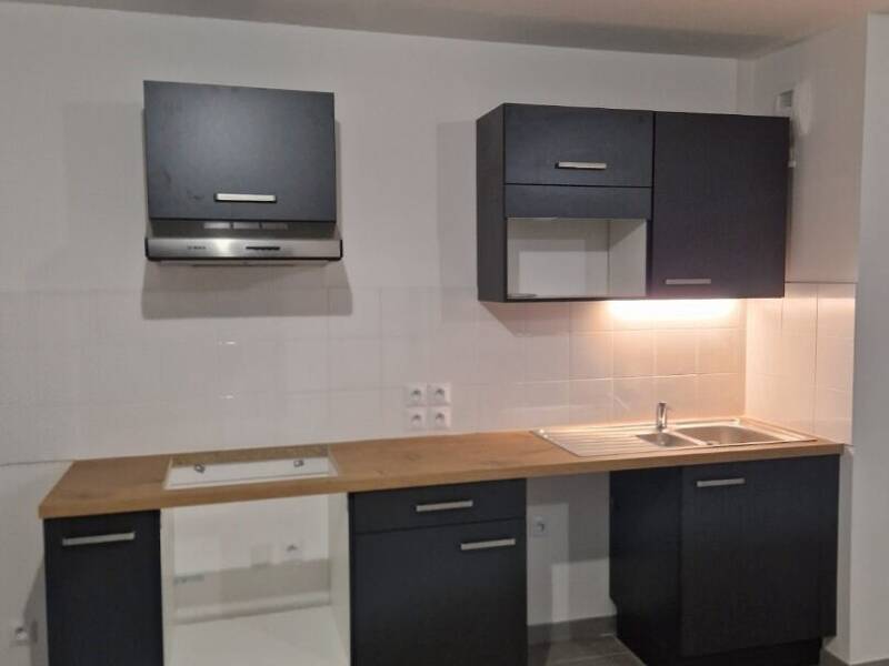 Maison à louer, 67m², LYON 8E