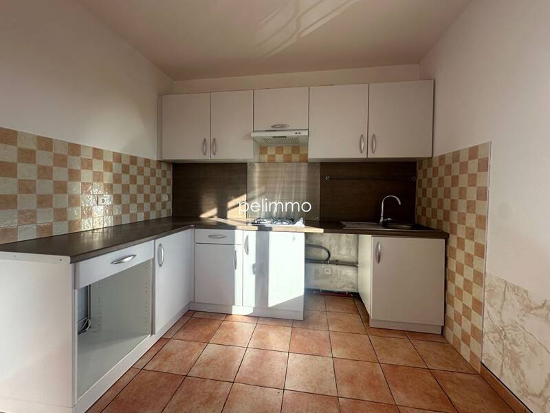 Maison à louer, 80m², LANCON PROVENCE