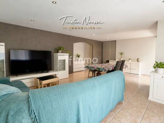 Maison de plain-pied à vendre 294 000 € 4 pièces 3 chambres 100 m² 440 m² de terrain Alénya 66200
