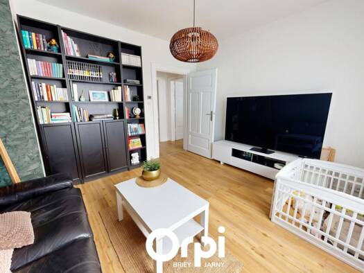 Maison à vendre 269 000 € 7 pièces 5 chambres 162,21 m² 791 m² de terrain Roncourt 57860
