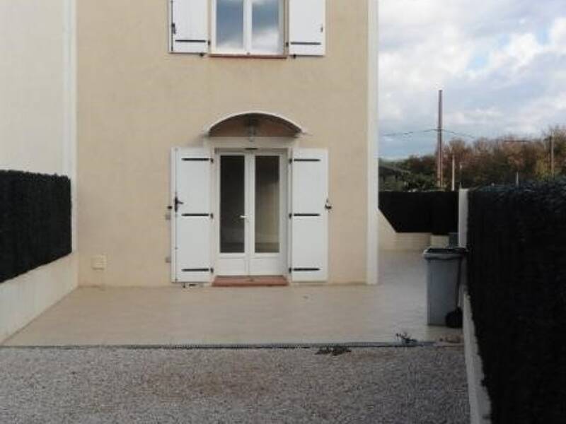 Maison à louer, 74m², ROCBARON