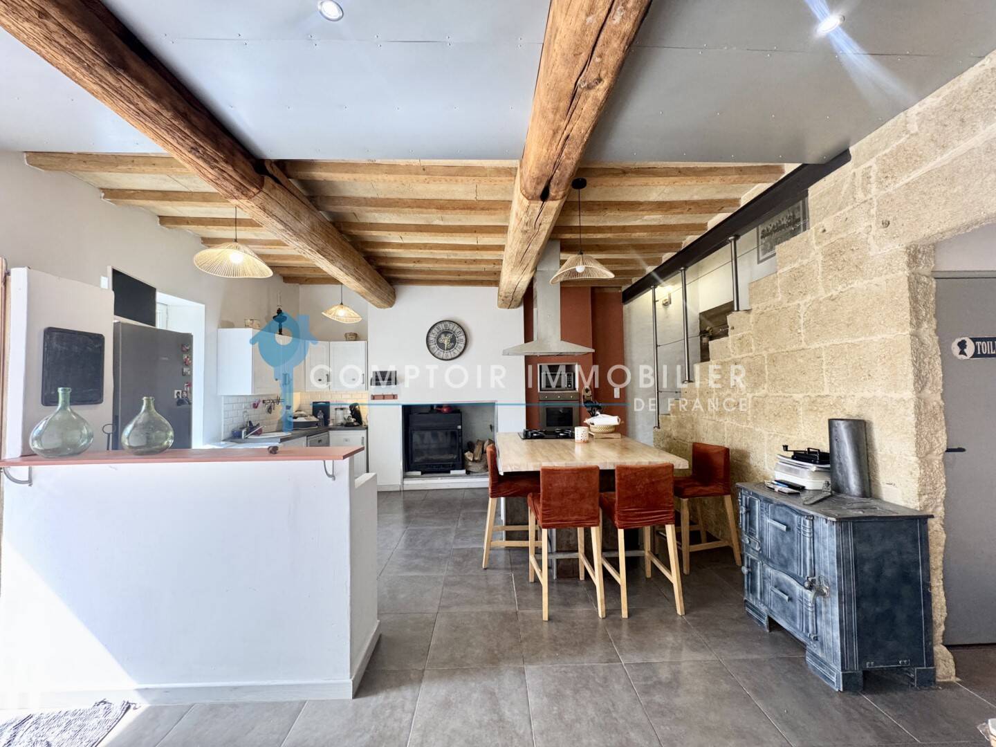 Maison à vendre, 218m², GALLARGUES LE MONTUEUX
