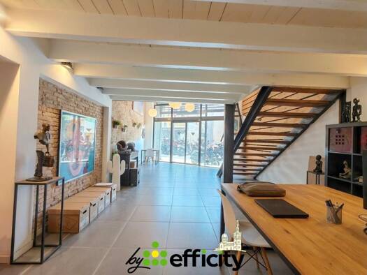 Local commercial à vendre 350 000 € 140 m² de surface de vente Notre Dame du Mont Marseille 6ème arrondissement 13006