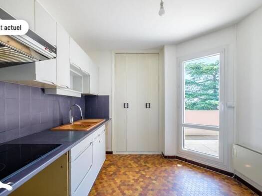 Appartement à vendre 280 000 € 4 pièces 3 chambres 86 m² Étage 3/4 Celestins Merlo Oullins-Pierre-Bénite 69600