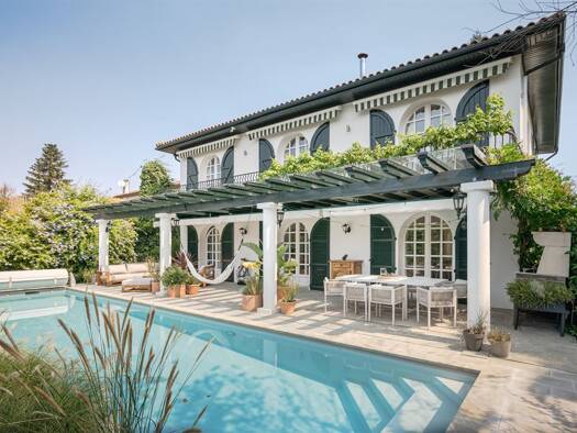 Maison à vendre 1 840 000 € 7 pièces 6 chambres 202 m² 690 m² de terrain Hendaye 64700