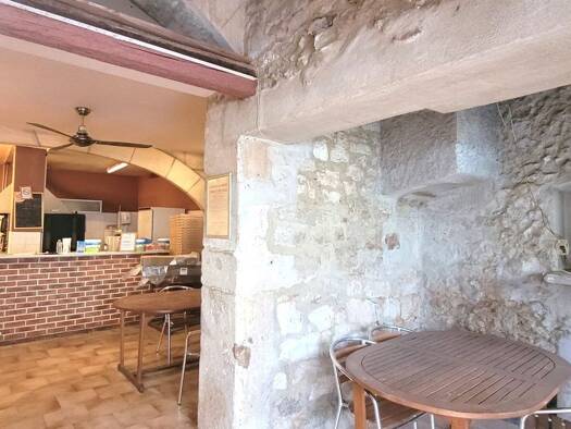 Restauration rapide / Fastfood à vendre Fonds de commerce 48 900 € 60 m² d'espace de restauration Teyran 34820