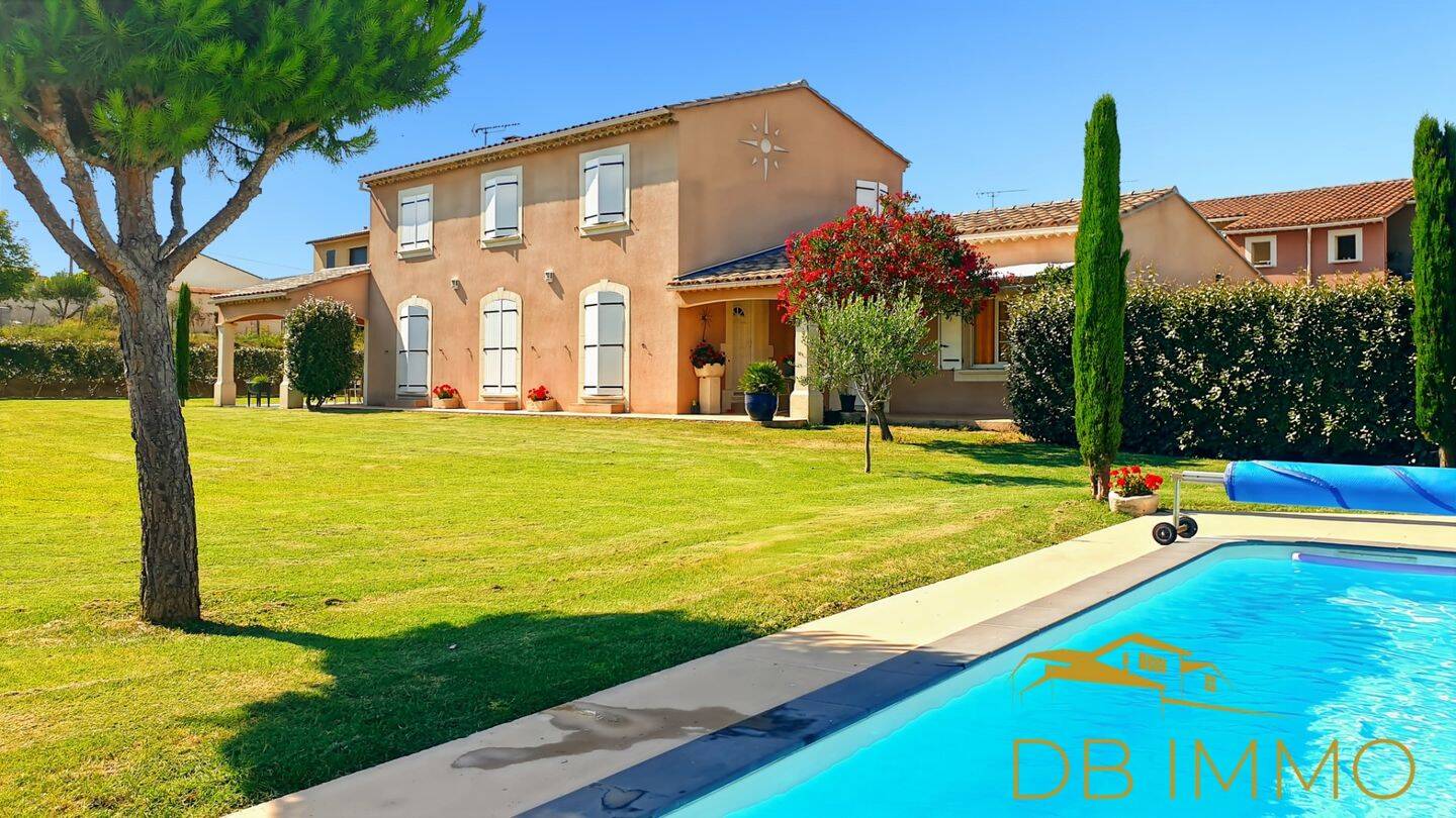 Maison à vendre, 160m², SAINT LAURENT DES ARBRES