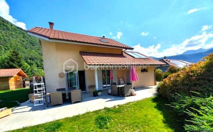 Maison à vendre, 130m², SAINT JEOIRE