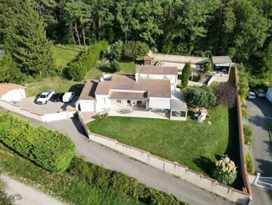 Villa à vendre 399 000 € 5 pièces 3 chambres 153 m² 2 000 m² de terrain Nouveau Centre Livron-sur-Drôme 26250