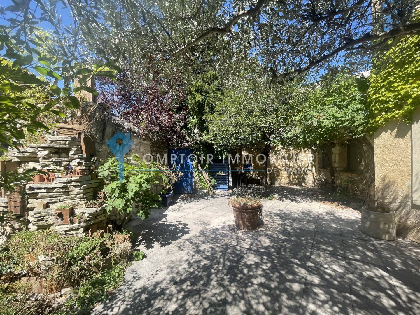 Maison à vendre, 205m², LA GARDE ADHEMAR