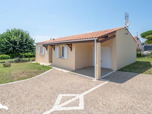 Maison de plain-pied à vendre 350 000 € 3 pièces 2 chambres 70 m² 844 m² de terrain Pontaillac Royan 17200